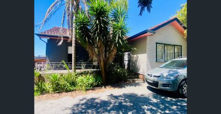 1 (one) Bedroom unit FOR RENT in Carlingford. - Photo 2