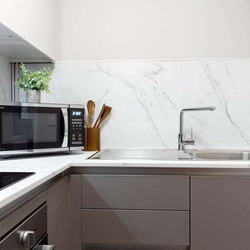 1 bedroom private hall to rent - Photo 1