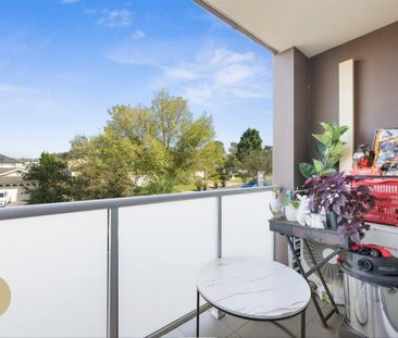 Modern Comfort & Unbeatable Convenience in a Prime Kellyville Ridge... - Photo 4