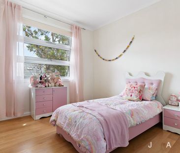 Family Living Made Easy - Photo 6