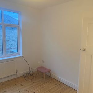 3 Bed Terraced House, Church Road, E10 - Photo 2