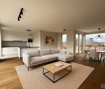 Prachtige penthouse te huur met 2 slaapkamers, terras voor- en acht... - Photo 3