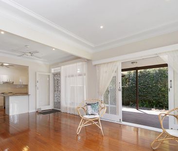 42 Pacific Drive, Port Macquarie NSW 2444 - House For Rent | Domain - Photo 4