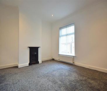 2 Bedroom Terraced To Let - Photo 1