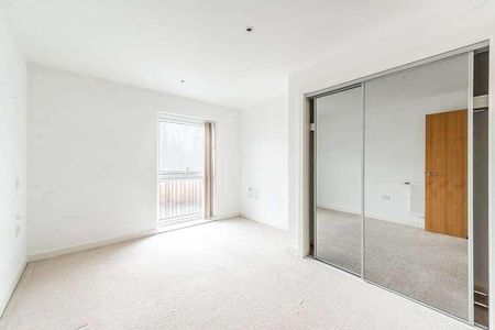 Monarch Court, Stanmore, HA7 - Photo 4