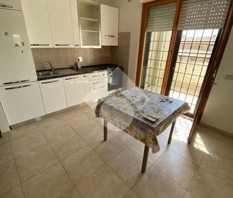 Bilocale in affitto - Photo 1