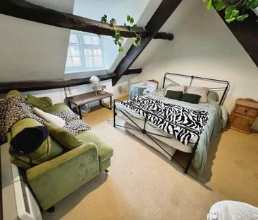 2 bedroom terraced house to rent - Photo 2