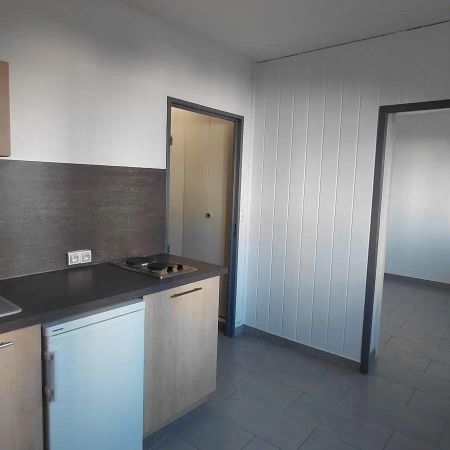 Appartement à louer 1 pièce 27.85m² - Photo 3