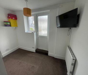 5 bedroom property to rent - Photo 6