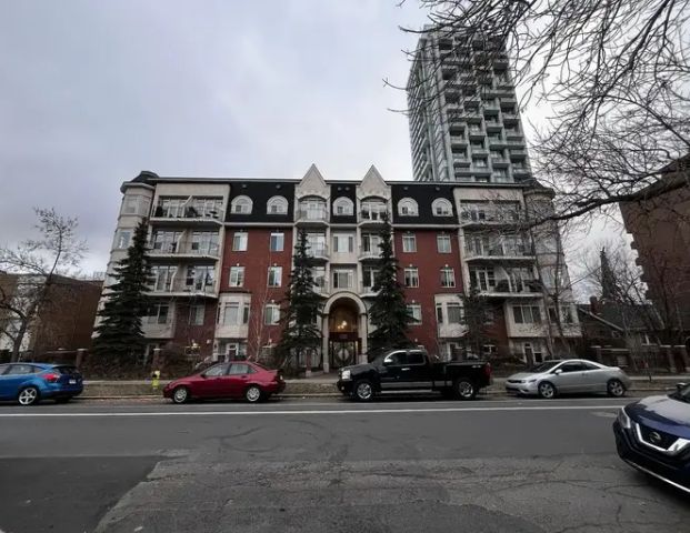 Beautiful Two Bedroom Condo in heart of Beltline | 308 - 923 15 Avenue Southwest, Calgary - Photo 1