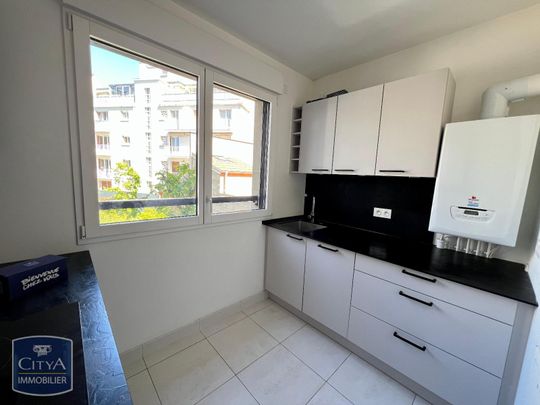 Location Appartement 2 pièces 50m² VIROFLAY 78220 - Photo 1