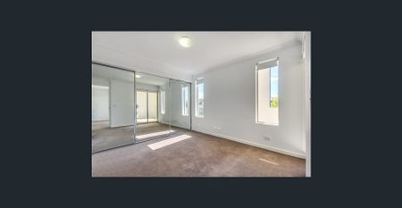 Modern Two-Bedroom Unit in the Heart of Everton Park - Photo 5