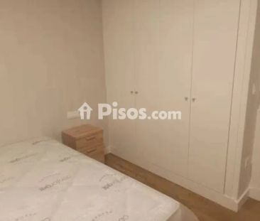 Piso en alquiler en Zona Praza de Barcelos - Photo 2