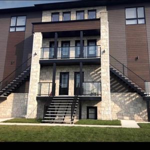 Superbe condo 4 1/2 à Lévis (Pintendre) - Photo 2