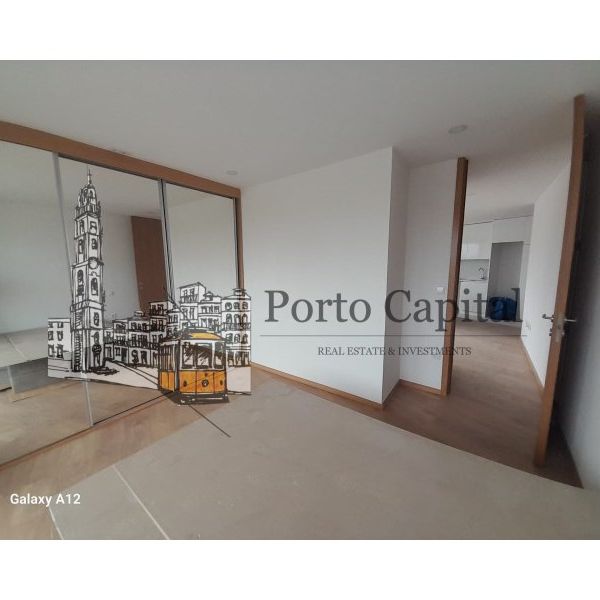 Apartamento T1 em Porto - Foto 1
