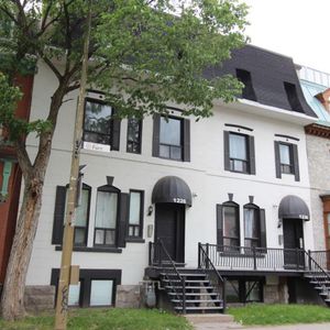 Bachelor (2.5) - 1226-1230 Rue Du Fort, Montréal - Photo 2