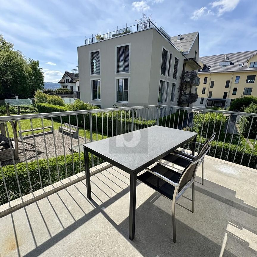 MODERN, ZENTRAL UND MIT SEESICHT - Photo 1