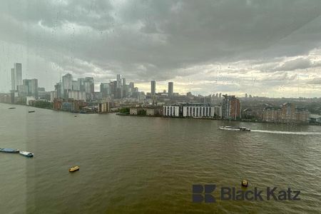 Stunning views, duplex apartment, includes water rates - Photo 4
