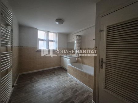 Location Maison 4 pièces 87m² VALENCIENNES 59300 - Photo 2