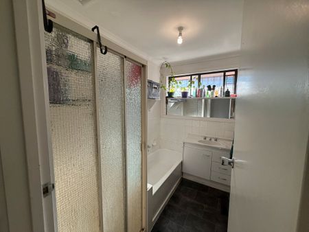 Light, Space & Lifestyle in a Peaceful Preston Pocket - Photo 5