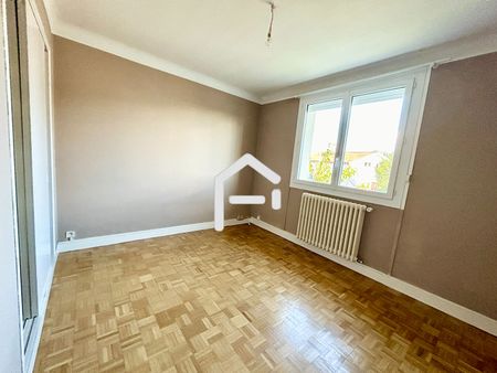 A louer : Maison 4 pièces de 110 m² à Tournefeuille avec jardin et garage - Photo 2