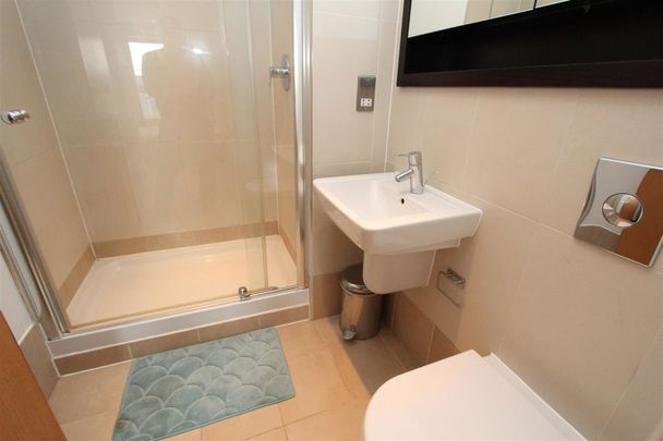 Mackenzie House, Leeds City Centre, LS10 1PT - Photo 1