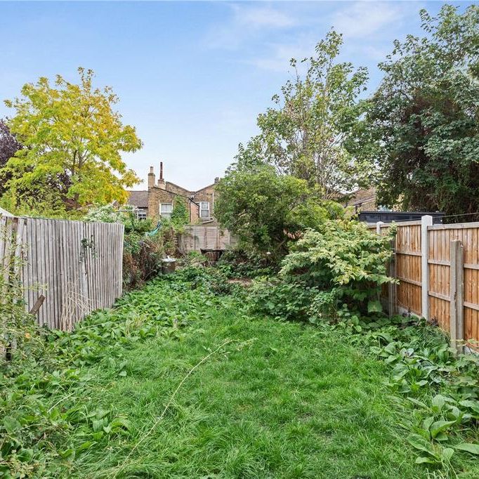 5 bedroom terraced house to rent - Photo 1