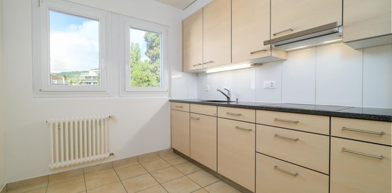 Bel appartement d'1.5p au 4ème étage ! - Photo 2