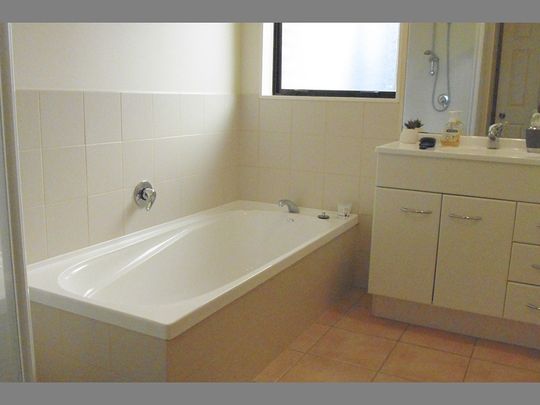 Family home in great location! - Photo 1