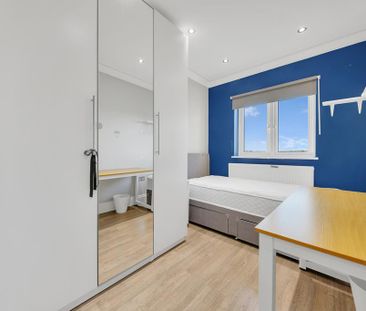 5 bedroom semi-detached house to rent - Photo 6