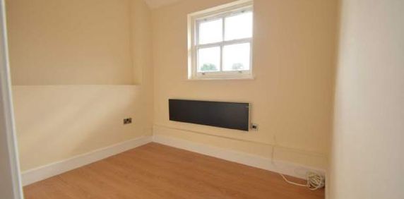 1 bedroom property to rent in Addlestone - Photo 2