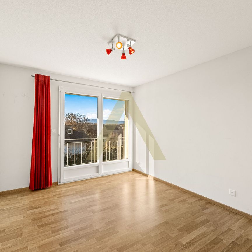 Charming semi-detached family villa - Photo 1