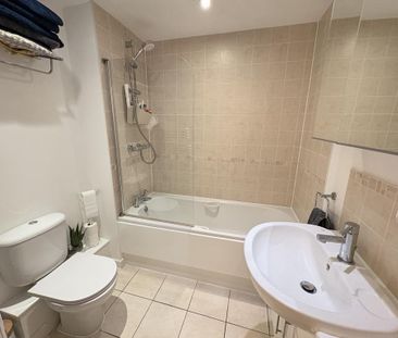 1 bedroom flat to rent - Photo 3