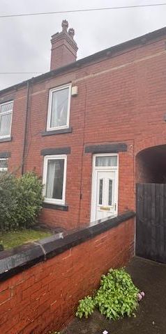 3 bedroom terraced house to rent - Photo 2