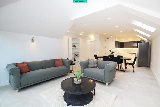 6 bedroom terraced house to rent - Photo 1