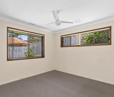 Comfortable Living in a Quiet Carindale Location! - Photo 4