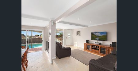 Modern Family Home - Photo 5