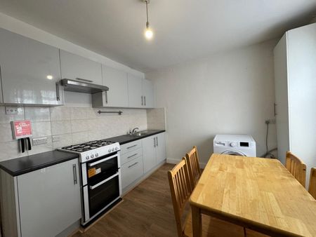 Chamberlayne Road, Kensal Rise, NW10 - Photo 4