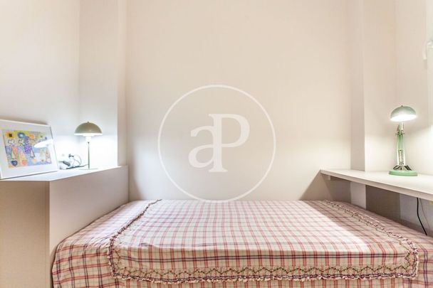 2 bedroom luxury Apartment for rent in Valencia, Spain - Photo 1