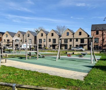 4 bedroom semi-detached house to rent - Photo 3