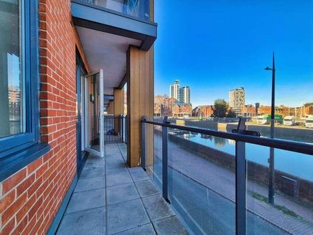 Zephyr Court, Stoke Quay, IP2 - Photo 5