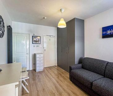 Studio to rent - Photo 3