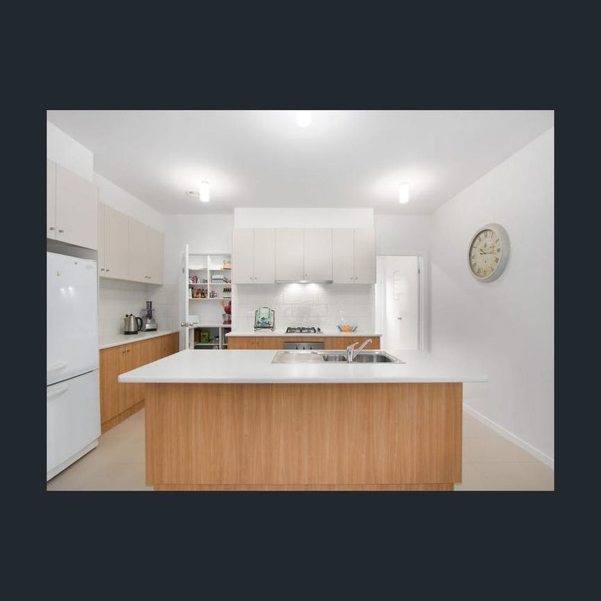 Family-Friendly Living in a Quiet Court Setting - Photo 1