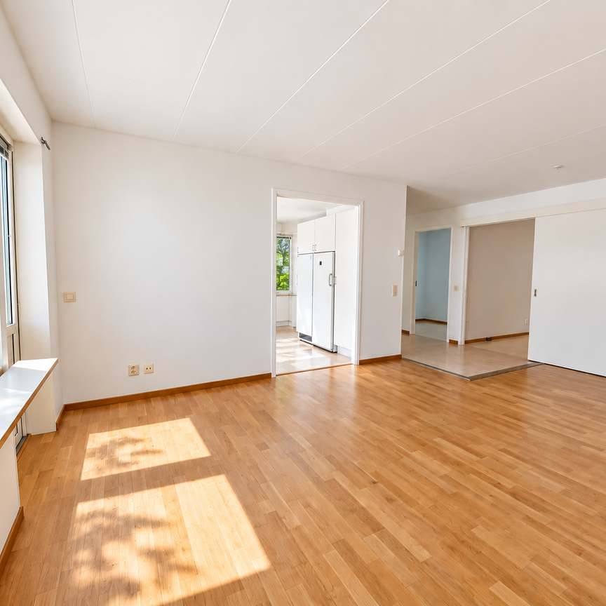 Badhusgatan, Jörn - Photo 1