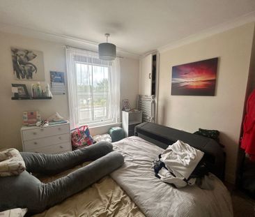 Ensbury Park Road, Bournemouth - Photo 6