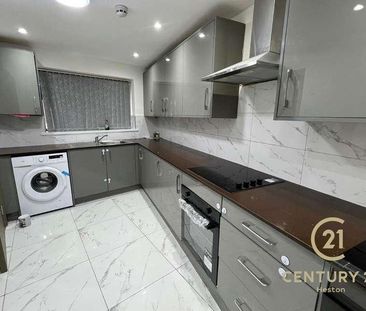 Norwood Road, UB2 - Photo 4