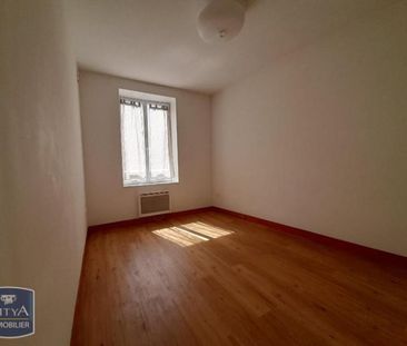 Location Appartement 4 pièces 94m² BOURGES 18000 - Photo 4