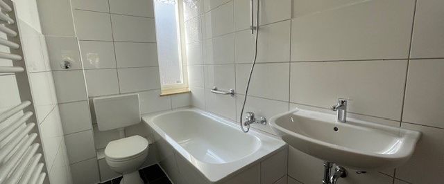 Frei ab Mitte Februar 2026! 2-Zimmer-Wohnung in Wilhelmshaven Fedderwardergroden - Photo 1