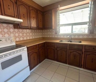 For Lease - 408 Drewry Avenue, Toronto, Ontario - Photo 4