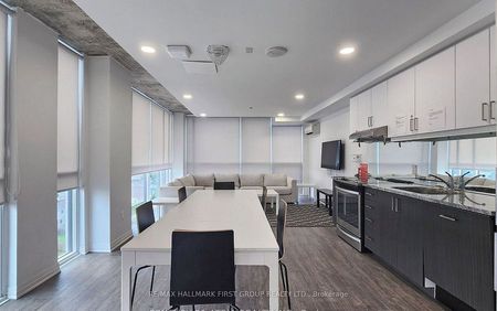 For Lease - 1900 Simcoe Street Unit# 726, Oshawa, Ontario - Photo 2